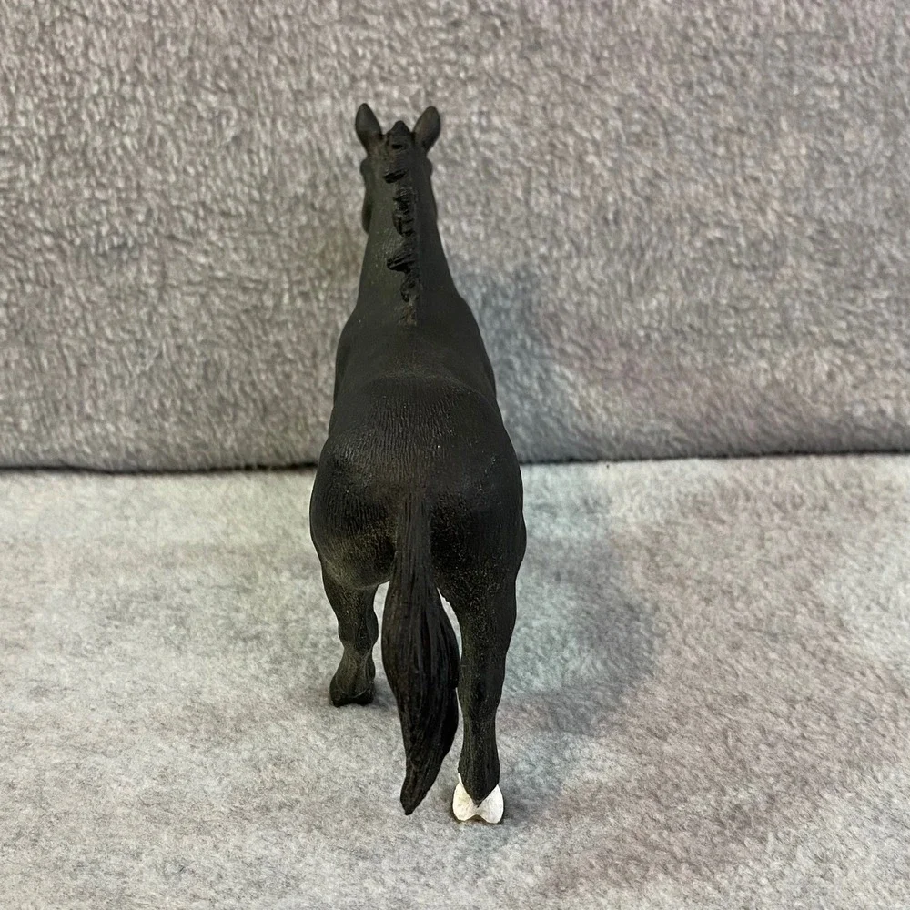 Schleich Black Horse Stallion Kids Toy Black White Socks Figurine 41416 EUC‎